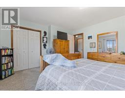 27 - 20 SOUTHVALE ROAD - 26