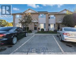 27 - 20 SOUTHVALE ROAD - 3