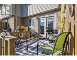 27 - 20 SOUTHVALE ROAD - 32