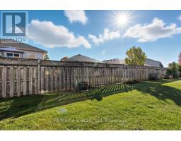 27 - 20 SOUTHVALE ROAD - 34