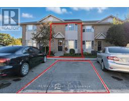 27 - 20 SOUTHVALE ROAD - 4