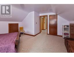 670 ELM AVENUE N - 25