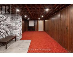 670 ELM AVENUE N - 29