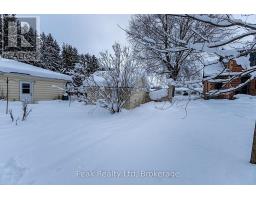 670 ELM AVENUE N - 37