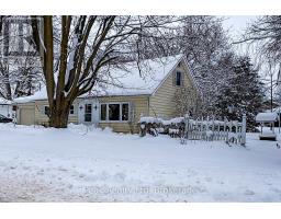 670 ELM AVENUE N - 4