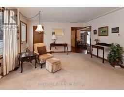 670 ELM AVENUE N - 9