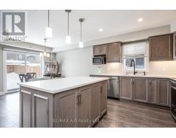 31 DAVIDSON DRIVE - 17