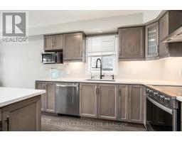 31 DAVIDSON DRIVE - 18