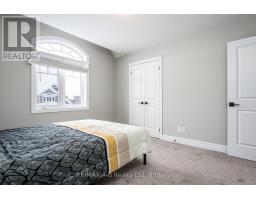 31 DAVIDSON DRIVE - 33