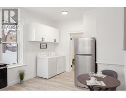 70 GODERICH STREET W - 28