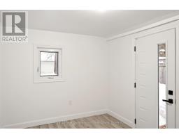 70 GODERICH STREET W - 37