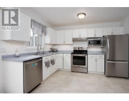 17 - 20 SOUTHVALE ROAD - 12