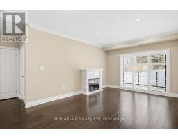 107 - 255 JOHN STREET N - 10