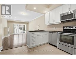 107 - 255 JOHN STREET N - 7