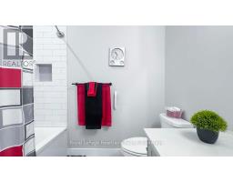 648 GLORIA STREET - 23