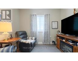 648 GLORIA STREET - 26