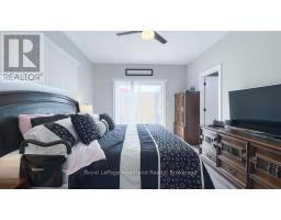 648 GLORIA STREET - 31