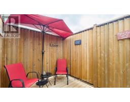 648 GLORIA STREET - 41