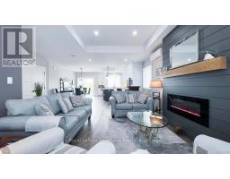 648 GLORIA STREET - 9