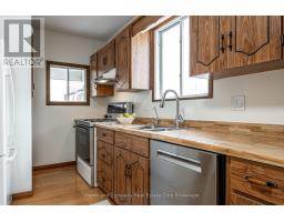 3218 VIVIAN LINE 37 LINE - 12