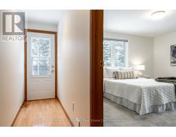 3218 VIVIAN LINE 37 LINE - 29