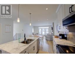 160 RIDGEWOOD CRESCENT - 14