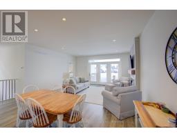 160 RIDGEWOOD CRESCENT - 15