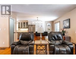 332 WIDDER STREET E - 12