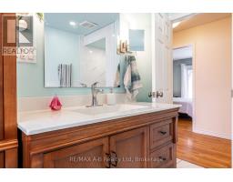 332 WIDDER STREET E - 24