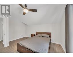 73 HOPE STREET E - 26