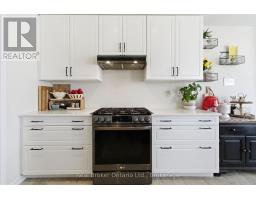 298 DOLMAN STREET - 6