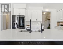 298 DOLMAN STREET - 7