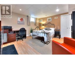 182 ROMEO STREET S - 24