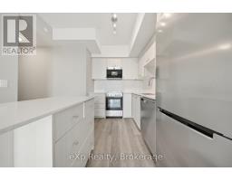 1810 - 15 WELLINGTON STREET S - 14