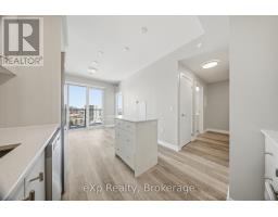 1810 - 15 WELLINGTON STREET S - 16