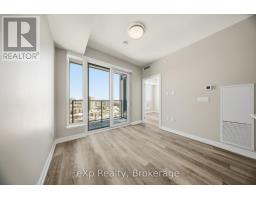 1810 - 15 WELLINGTON STREET S - 17