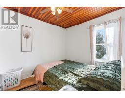 14 CATHERINE STREET E - 19