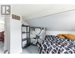 14 CATHERINE STREET E - 23