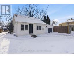 14 CATHERINE STREET E - 3