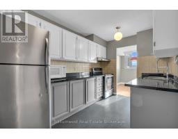 1003 - 375 KING STREET N - 11