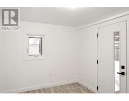 70 GODERICH STREET W - 36