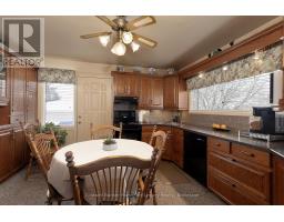 94 WILLIAM STREET N - 11