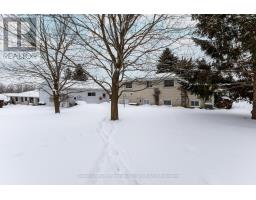 94 WILLIAM STREET N - 25