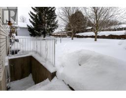 94 WILLIAM STREET N - 28