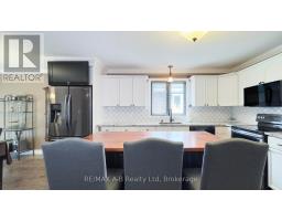 87 NAPIER STREET - 9