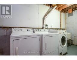 72 CREHAN CRESCENT - 36