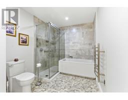 206 - 30 FRONT STREET - 3