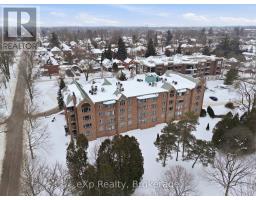 206 - 30 FRONT STREET - 37