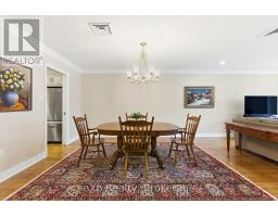 206 - 30 FRONT STREET - 9