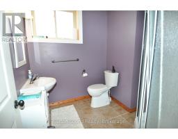 236214 2B CONCESSION - 32